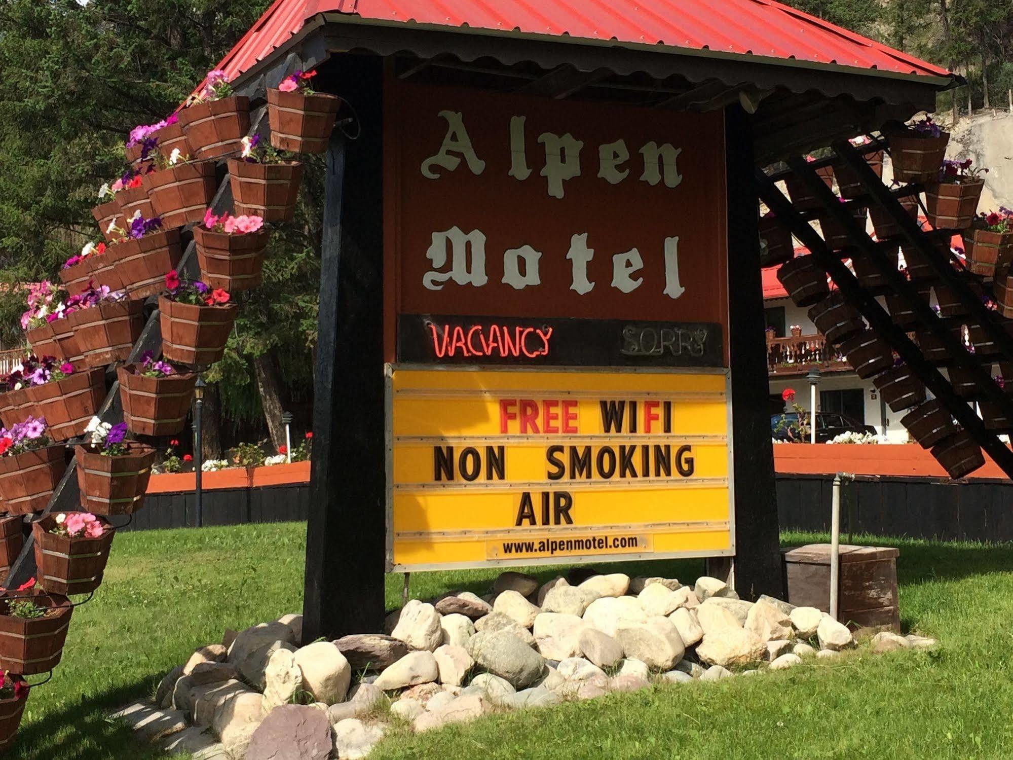 Alpen Motel Radium Hot Springs Exterior foto